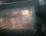 A picture of step 5 of Peri peri pullout Bun.