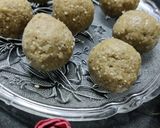 A picture of step 5 of Till gud ke laddoo.