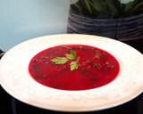 Foto del paso 2 de la receta: Caldo de verdura rojo o para "vampiros"