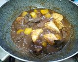 Foto langkah ke 3 dari resep 625. Semur Daging Sapi Kentang Tahu.