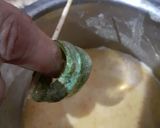 A picture of step 2 of Ladyfingers crispy rings.