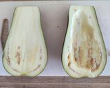 Une image de l'étape 1 de Aubergine farcie à la Sarde.