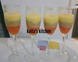 A picture of step 5 of Layered smoothie.
