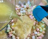 A picture of step 3 of Lolly Cake - Marshmallow Log (Κορμός με ζαχαρωτά)!.