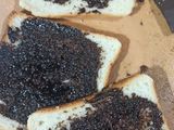ચોકલેટ સેન્ડવીચ (chocolate sandwich recipe in Gujarati)
