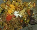 A picture of step 7 of Brinjal matar kheema.
