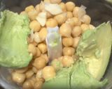 Foto del paso 1 de la receta Hummus de aguacate