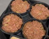 Foto langkah ke 4 dari resep Homemade Beef Patty.