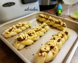 Foto langkah ke 8 dari resep Jalapeno Cheddar Cheese Braid Bread.