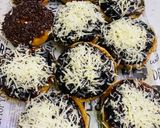 Foto langkah ke 8 dari resep 460. Donat Maizena.