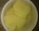 A picture of step 2 of Aloo pakory.
