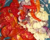 Foto langkah ke 2 dari resep Ikan Pindang asap masak sambal.