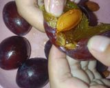 Foto langkah ke 2 dari resep Tropical Fruit Smoothies.