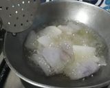 A picture of step 2 of Purple yam chips.