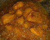 Foto langkah ke 4 dari resep 30.Ayam goreng ungkep.