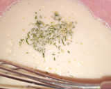 صورة لخطوة 3 من وصفة كيكة التفاح بالقرفة 🥧🍎