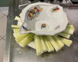 Une image de l'étape 3 de Bâtonnets de concombre sauce coriandre skyr moutarde et citron.