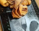A picture of step 9 of Cinnamon Rolls.