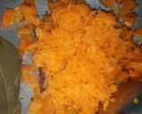 A picture of step 2 of Gajar malai curry.