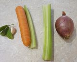 A picture of step 1 of Pasta e (tre) fagioli.