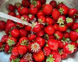 Erdbeerkonfitüre (Guuz) Rezeptschritt 1 Foto