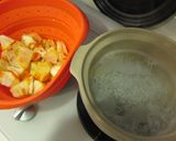 賣菜阿姨教的巴吉魯小魚湯(麵包果)的食譜步驟1照片