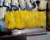 Foto langkah ke 3 dari resep Banana Strudell.