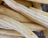A picture of step 2 of Grilled Baby corn.