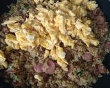 Foto langkah ke 7 dari resep Nasi goreng.