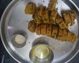 A picture of step 4 of Ghav bajra na muthia.