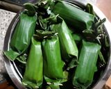 Foto langkah ke 7 dari resep Lemper Ketan isi Abon.