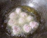 Foto langkah ke 2 dari resep Bola Bola Ayam Manis.