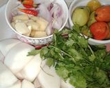 A picture of step 1 of روایتی سالن شلجم گوشت.