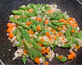 Foto del paso 3 de la receta: Arroz frito con kimchi