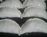 Foto del paso 3 de la receta: Empanadas con papitas fritas😋