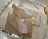 Foto del paso 2 de la receta: Caldillo de congrio al curry