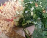 Foto langkah ke 2 dari resep Mie Dog-Dog ala burjo.