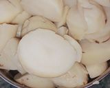 भुना जीरा आलू (Bhuna jeera aloo recipe in hindi) रेसिपी चरण 1 फोटो
