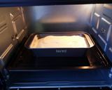 Foto langkah ke 4 dari resep Condensed Milk Cotton Cake.