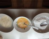 Fűszeres rántott sertés köröm burgonya pürével, házi savanyúval recept fázis 3 fotója