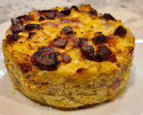 Foto del paso 7 de la receta: Tortilla de calabacín y salchichas al horno