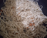 சீஸி எக் ஸ்டிரிப்ஸ் ‌ஹக்கா‌ நூடுல்ஸ்(Cheesy Egg Strips Noodles) ரெசிபி ஸ்டேப் 9 புகைப்படம்