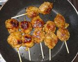 Foto langkah ke 3 dari resep Bakso bakar pedes.