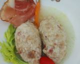 Foto del passaggio 5 della ricetta Canaderli allo speck in brodo vegetale
