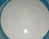 Foto del paso 2 de la receta: Panna cotta de coco con coulis de piña y pimienta rosa