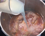 Foto del paso 7 de la receta: Manitas de Cerdo guisadas