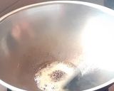 A picture of step 8 of Pulilakari (poricha kuzhambu).