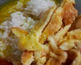 Foto langkah ke 3 dari resep Telur dadar rawis.