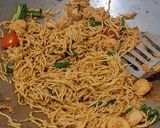 Foto langkah ke 4 dari resep Mie goreng jawa, enak banget🍜🔥.