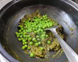 A picture of step 3 of Hariyali Pulao !!.